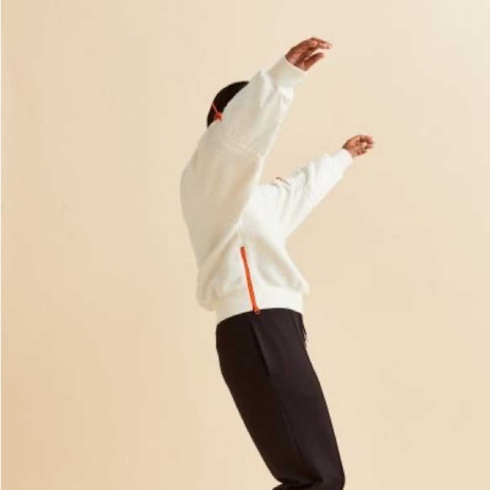H&M - Picture 4 of 11